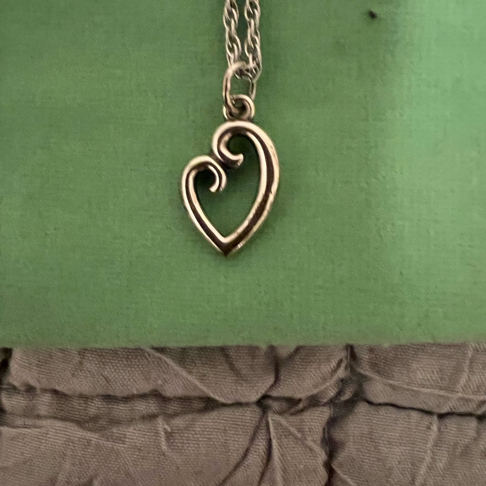 James Avery Gold Swirl Heart Necklace